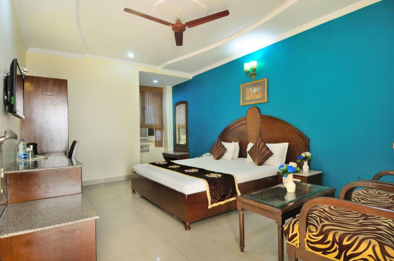 Hotel Maharaja Residencia Jalandhar Exterior foto